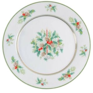 Noritake dinner plates, Holly pattern